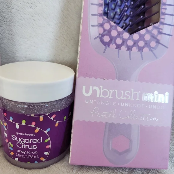 Unbrush Mini And Sugared Citrus Bath & Body Set - Purple - Picture 2 of 7